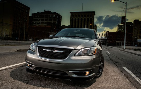 Chrysler 200 S Special Edition 1 545x343 at 2013.5 Chrysler 200 S Special Edition by Carhartt