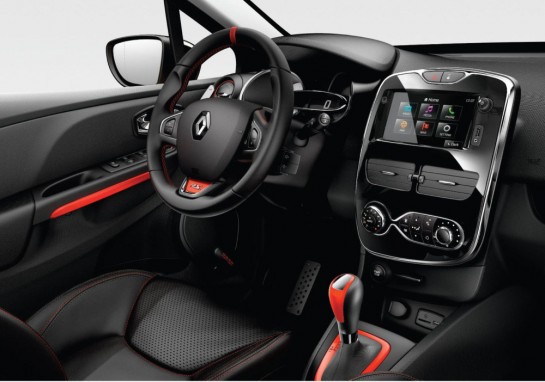 Clio RS 200 int 545x382 at New Renault Clio RS 200 Priced from £18,995 (UK)