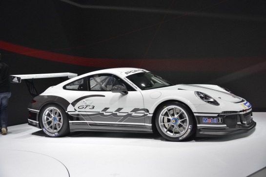 Porsche 991 GT3 2 545x363 at Porsche 991 GT3 Unveiling at Geneva   Video