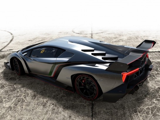 Veneno 12 545x408 at Lamborghini Veneno Official Pictures