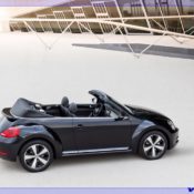2013 volkswagen beetle cabriolet exclusive side 1 175x175 at Volkswagen History & Photo Gallery
