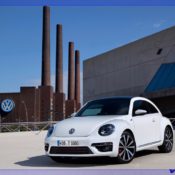 2013 volkswagen beetle r line front 1 175x175 at Volkswagen History & Photo Gallery