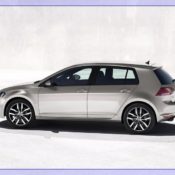 2013 volkswagen golf vii silver side 175x175 at Volkswagen History & Photo Gallery