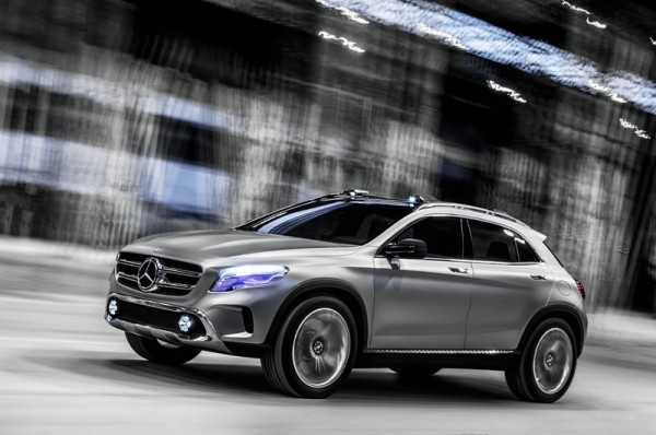 Mercedes GLA 2 600x398 at Mercedes GLA Concept Officially Unveiled   Video