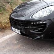 Porsche Macan Daylight Spyshot 11 175x175 at Latest Porsche Macan Spyshots Reveal New Details