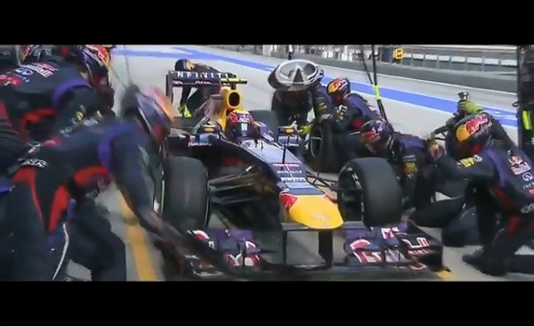 webber pit stop record 600x367 at Pit Stopping Like a Boss: Red Bull Crew Change 4 Tires in 2.05 Seconds   Video