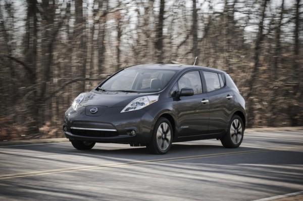 2013 Nissan LEAF 600x399 at 2013 Nissan LEAF Confirmed as Top Safety Pick by IIHS