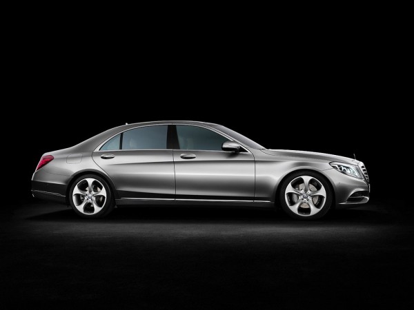 2014 Mercedes S Class Official 16 600x450 at 2014 Mercedes S Class Technical Details and Specs