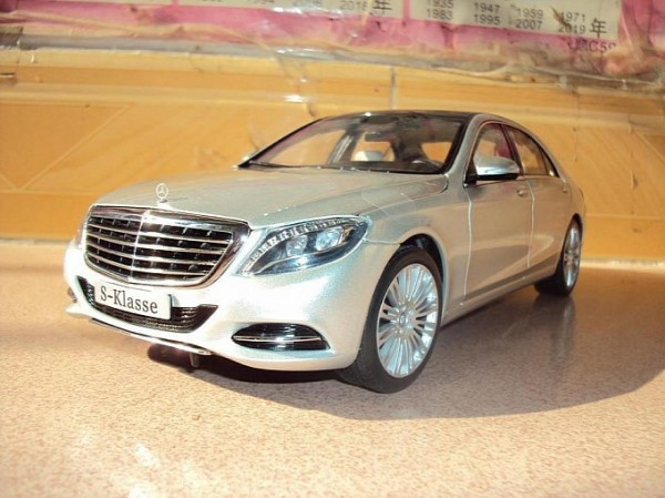 2014 Mercedes S Class Scale Model 1 600x449 at 2014 Mercedes S Class Revealed Further Through Leaked Scale Model