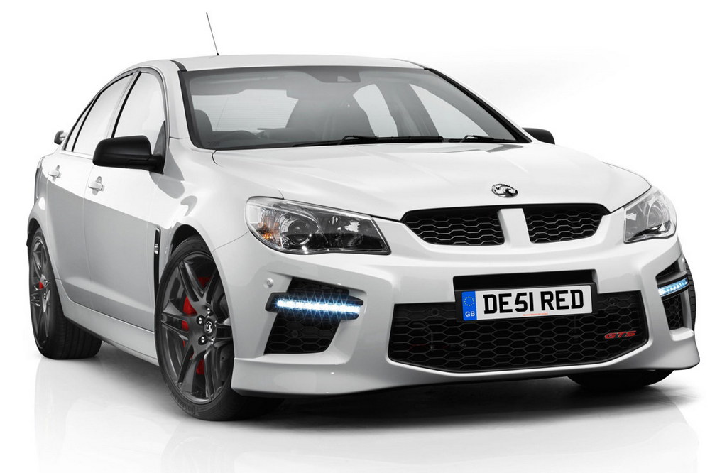 2014 Vauxhall VXR8 1 at 2014 Vauxhall VXR8 Revealed With 580 hp