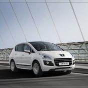 2011 peugeot 3008 hybrid4 front 3 175x175 at Peugeot History & Photo Gallery