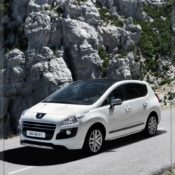 2011 peugeot 3008 hybrid4 front side 175x175 at Peugeot History & Photo Gallery