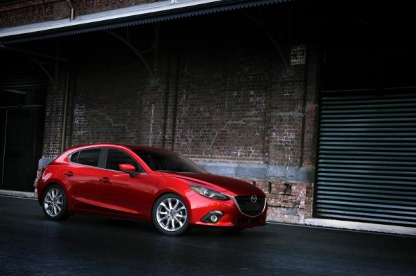 2014 Mazda3 Official 1 600x399 at 2014 Mazda3 Gets Official