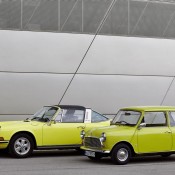 MINI and Porsche 911 5 175x175 at Pictorial: Classic MINI and Porsche 911 Hang Out