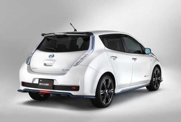 Nismo Tuned Nissan LEAF 2 600x405 at Nismo Tuned Nissan LEAF Debuts In Japan