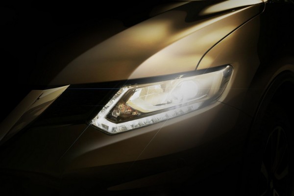 2014RogueTeaser082213 600x400 at IAA Preview: 2014 Nissan Rogue Teased