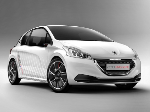 Peugeot 208 Hybrid and 308 R 2 600x450 at IAA Preview: Peugeot 208 Hybrid and 308 R Concept