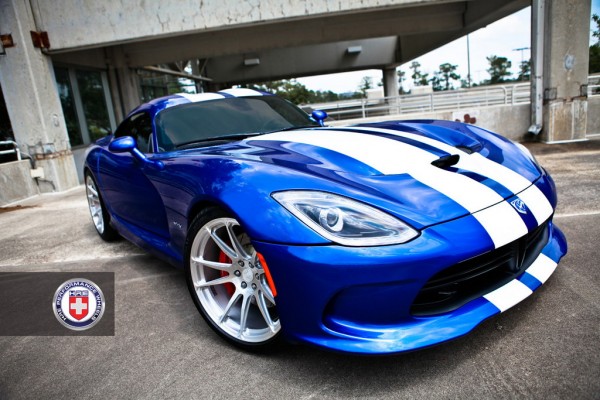SRT Viper on HRE Wheels 1 600x400 at SRT Viper Gets A Wheel Treatment From HRE