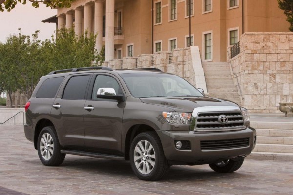 2014 Toyota Sequoia 1 600x400 at 2014 Toyota Sequoia: Specs and Details