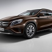 Mercedes GLA Edition 1 and Style Line 5 175x175 at Mercedes GLA Edition 1 and Style Line Announced 