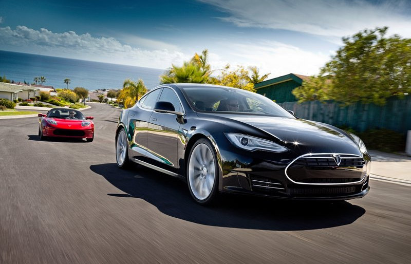 Tesla Model S at Tesla Promises Autonomous Car In Three Years 