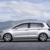 Volkswagen Golf Sportsvan 4 175x175 at Volkswagen Golf Sportsvan Announced For IAA Debut