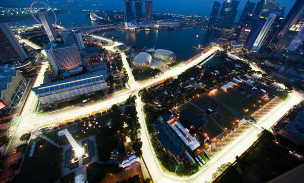singapore at Vettel Storms The Streets Of Singapore