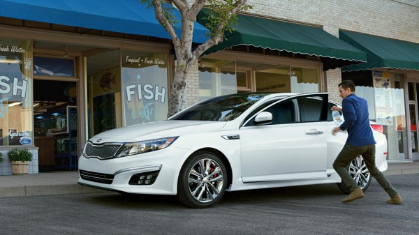 2014 Kia Optima Targets Hispanic 600x3371 at 2014 Kia Optima Targets Hispanic Audience in New Ad