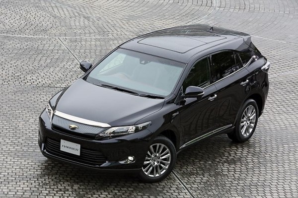 2014 Toyota Harrier 1 600x399 at 2014 Toyota Harrier: New Pictures