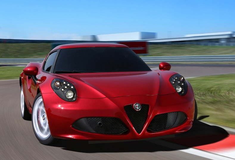 Alfa Romeo 4C  at Alfa Romeo 4C to Get New Variants
