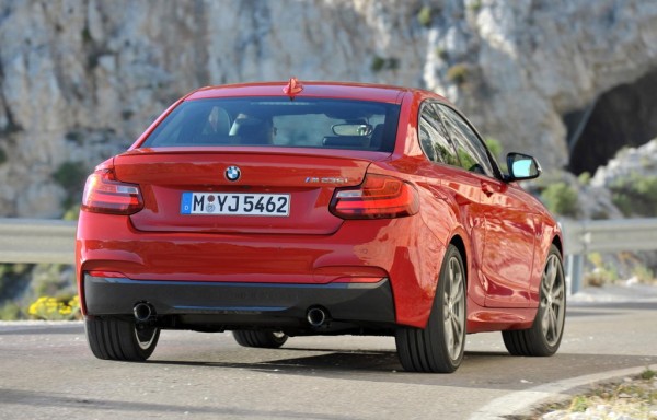 BMW 2 Series Coupe 2 600x384 at BMW 2 Series Coupe Officially Unveiled