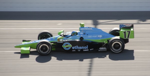 ethanol Indy car 600x306 at 10 Technologies Made Popular By Indy Car Racing