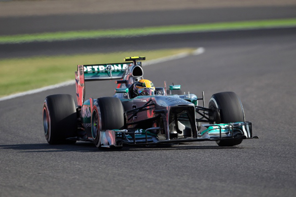 japan7 at Vettel Wins Grand Prix But Not The Title In Japan