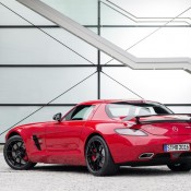 Mercedes SLS GT Final Edition 21 175x175 at Mercedes SLS GT Final Edition: Official Pictures and Details