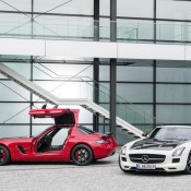 Mercedes SLS GT Final Edition 31 175x175 at Mercedes SLS GT Final Edition: Official Pictures and Details