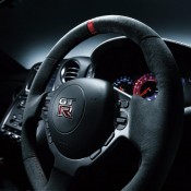 Nissan GT R Nismo 4 175x175 at Nissan GT R Nismo: Official Details and Pictures