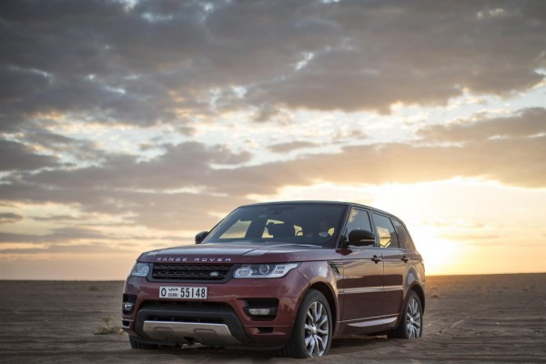 Range Rover Sport Conquers Empty Quarter 1 600x400 at Range Rover Sport Conquers “Empty Quarter” in Record Time