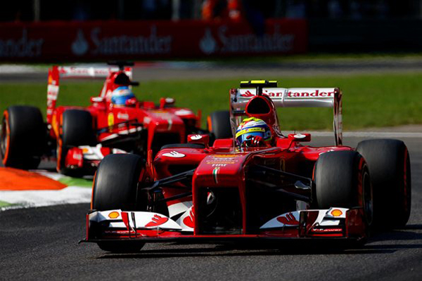 dhabi5 at Vettel Twists The Blade In Abu Dhabi