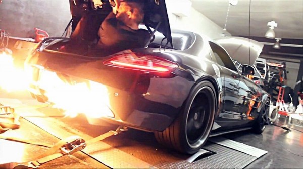 rado sls fire 600x336 at Fire Alert: World Motorsports Mercedes SLS Rado on Dyno