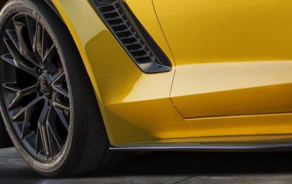 2015 Chevrolet CorvetteZ06 001 600x379 at 2015 Corvette Z06 Confirmed for Detroit Motor Show