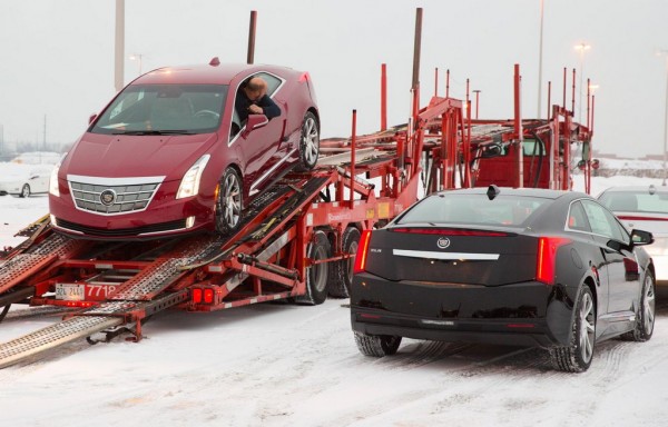Cadillac ELR Delivery 3 600x384 at Cadillac ELR Hits the Showrooms in Time for Christmas