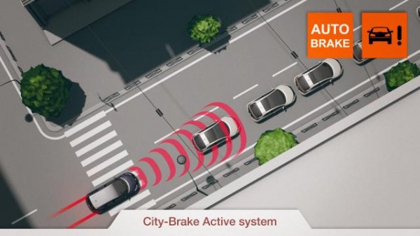 City Brake Active System 600x337 at 2014 Honda Civic Gets New Safety Pack (UK)