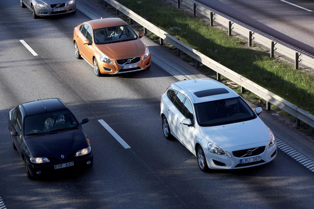 Volvo Driverless Cars 1 at Volvo Unleashes Driverless Cars on Public Roads