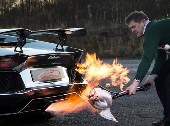 lambo turkey cook at Fire Spitting Oakley Design Aventador Can Cook a Turkey! 
