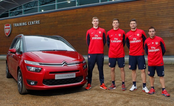 Citroen C4 Picasso Arsenal Test 1 600x364 at Citroen C4 Picasso Tested by Arsenal Football Team