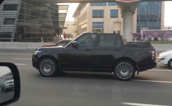 Convertible Range Rover 600x372 at Convertible Range Rover Spotted in Dubai