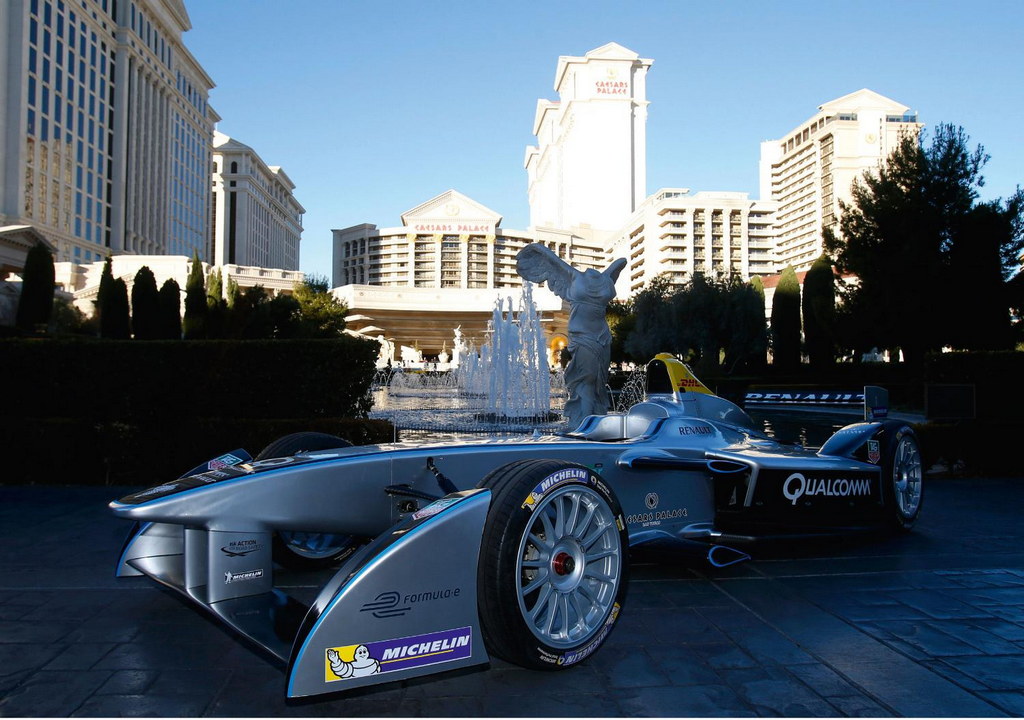 Spark Renault Formula E 0 at Spark Renault Formula E Car Debuts Dynamically in Las Vegas