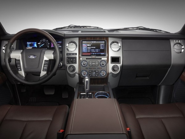 2015 Ford Expedition 3 600x450 at 2015 Ford Expedition Facelift Unveiled