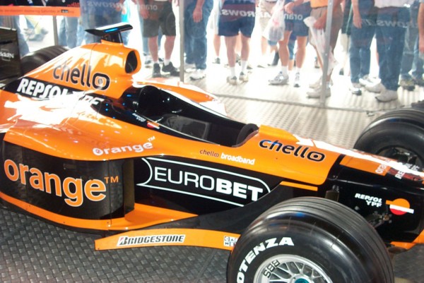 Arrows 600x401 at Teams that Disappeared from Formula 1 in the Past 2 Decades