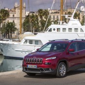 Euro spec Jeep Cherokee 3 175x175 at Jeep Cherokee Diesel Announced for Europe